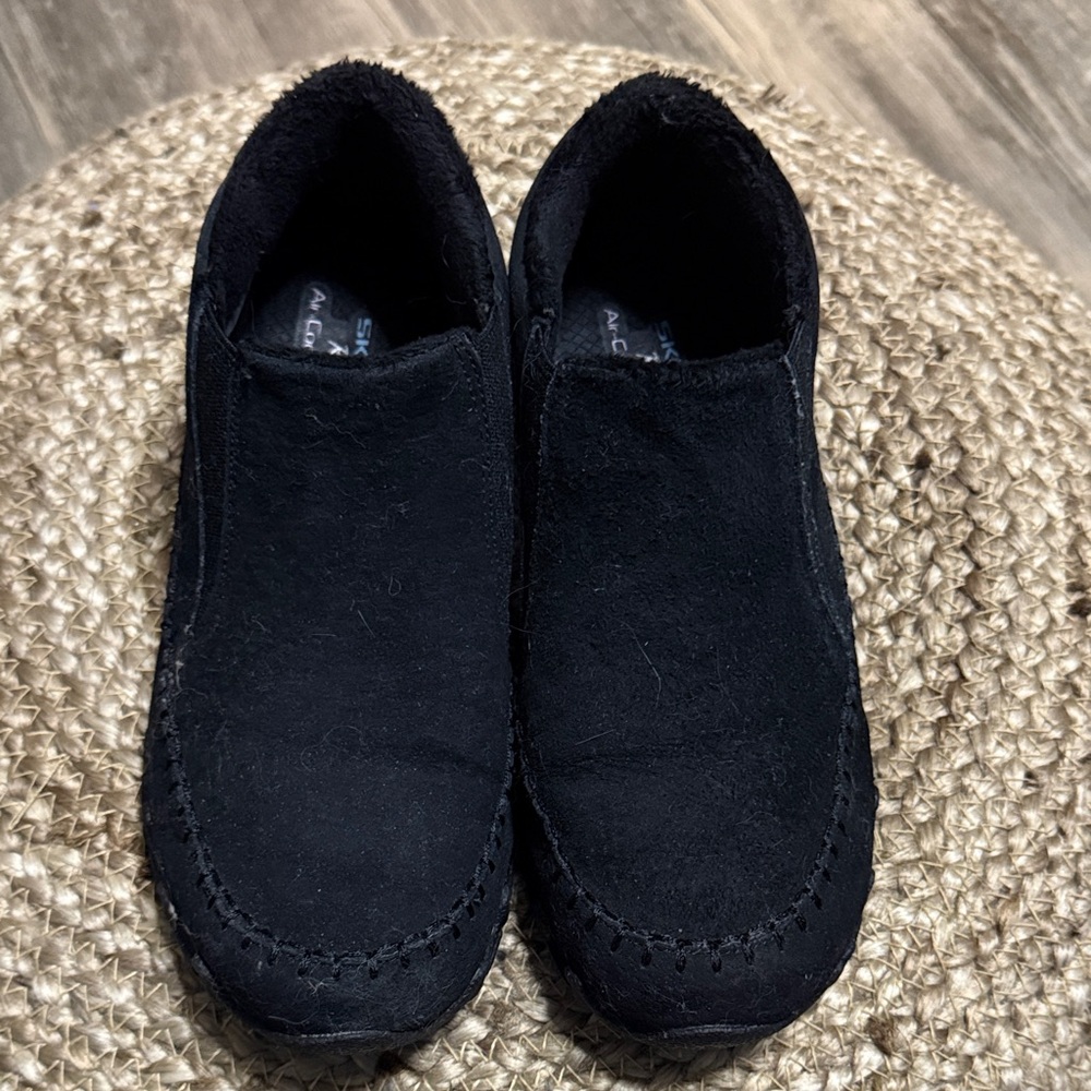 Skechers Women's Black Bikers Navajo Suede Slip-On Ankle Booties, Size 7